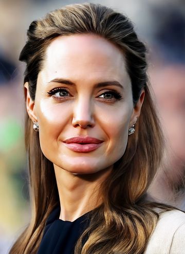 [SD 1.5][LORA]Angelina Jolie V1